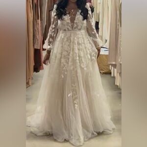 Willowby by Watters Olena Long-Sleeve Lace Wedding Gown